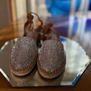 Brand: Steve Madden / Style: Mesa Rhinestones / Color: Tan / Size: 5.5M